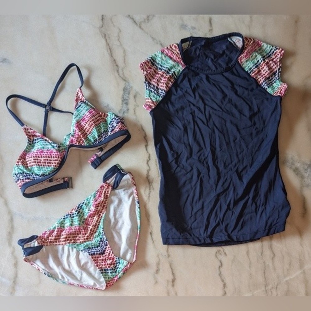 Athleta Bikini & Rash guard set